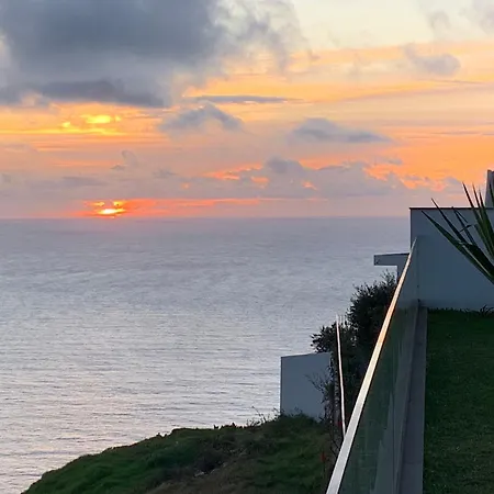 Ceu E Mar Villa